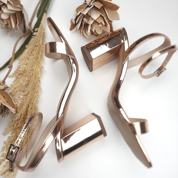 ASOS Gold Strappy Sandal Heels UK 4.5 US 6.5m - Picture 2 of 11